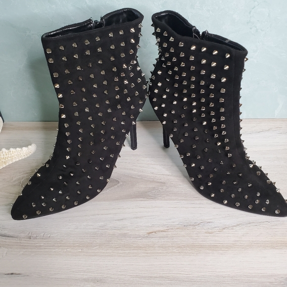 New! Black Studded High Heel Ankle Boots - Picture 4 of 6